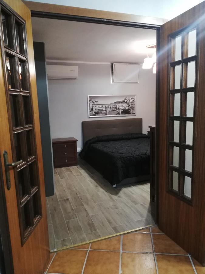 La Taverna Appartamento Scala A Chiocciola Follonica Bagian luar foto