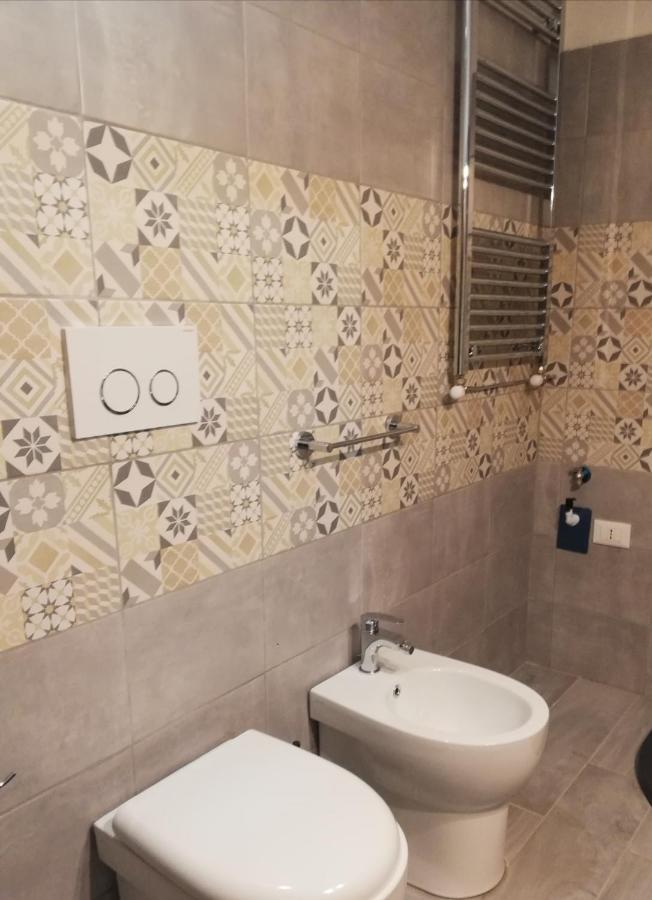 La Taverna Appartamento Scala A Chiocciola Follonica Bagian luar foto