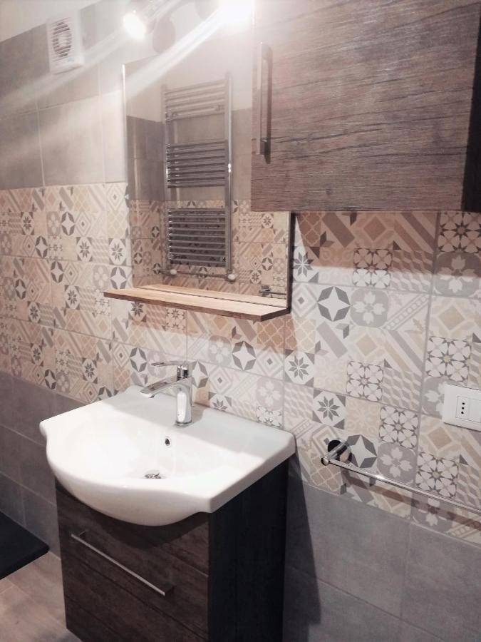 La Taverna Appartamento Scala A Chiocciola Follonica Bagian luar foto